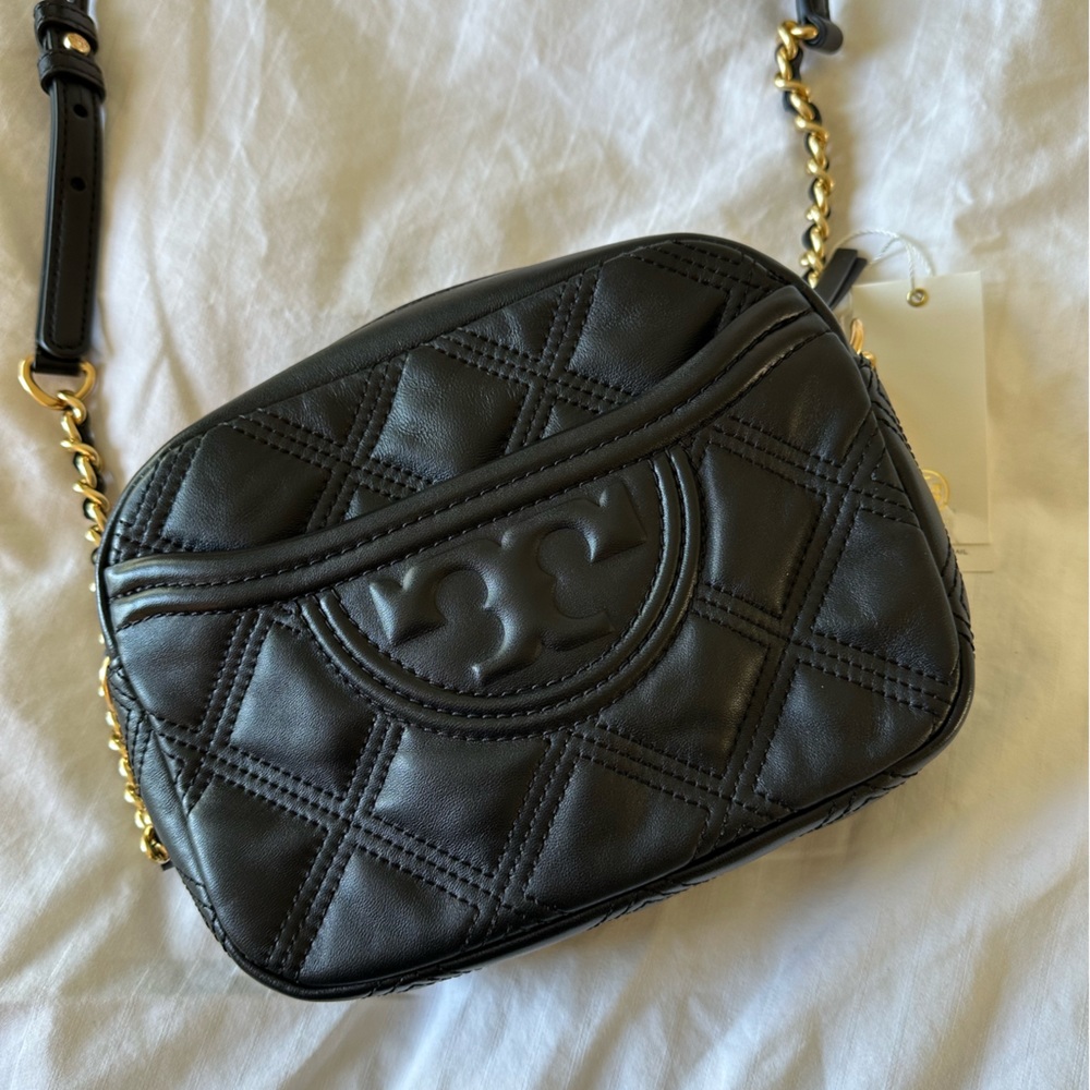 Tory Burch Fleming Soft Camera Bag
